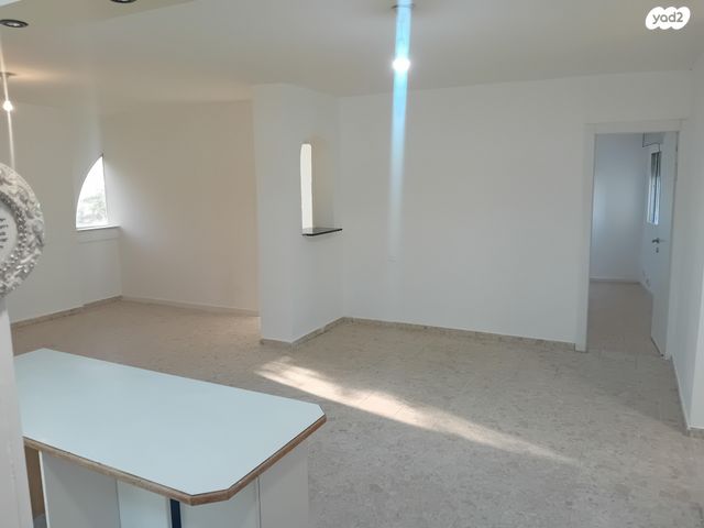 משה יוסטמן 12