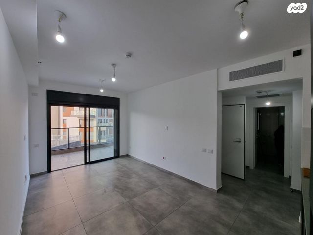 שדרות בגין 28