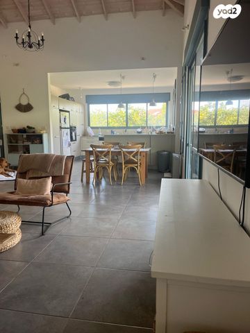 חניון מבצר יחיעם 1