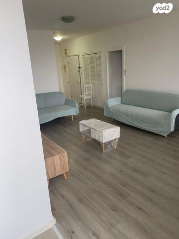 קרן היסוד 15