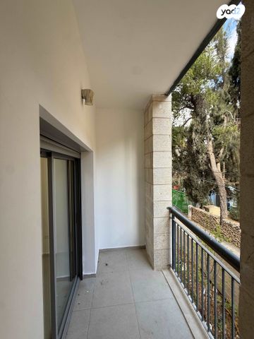 קורא הדורות 6