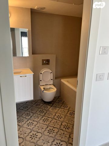 הרב מרדכי אליהו 11