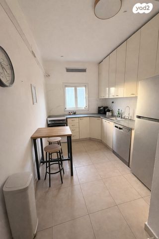 יהושע בן גמלא 17