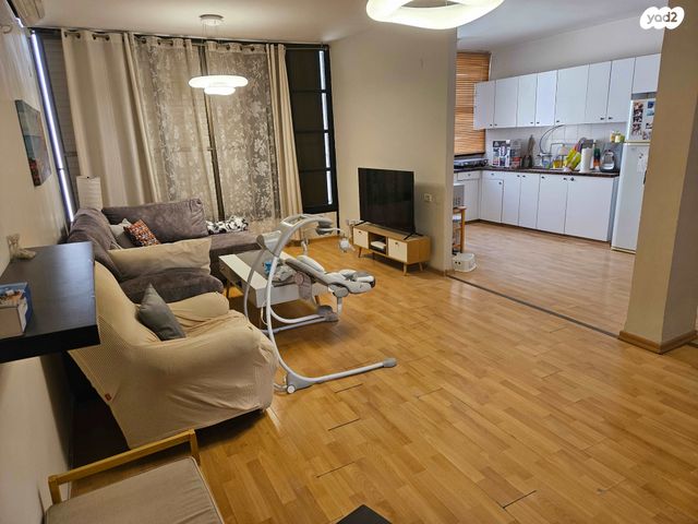 דגל ראובן 36