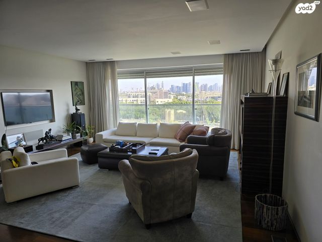 אריה פסטרנק 