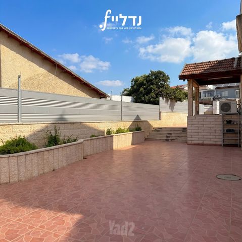 בית פרטי/ קוטג' למכירה בבית שמש (תיווך) — 4