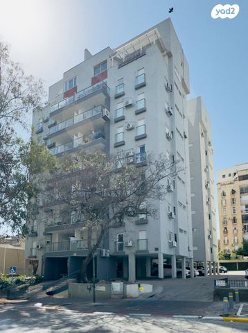 הנשיא הראשון 