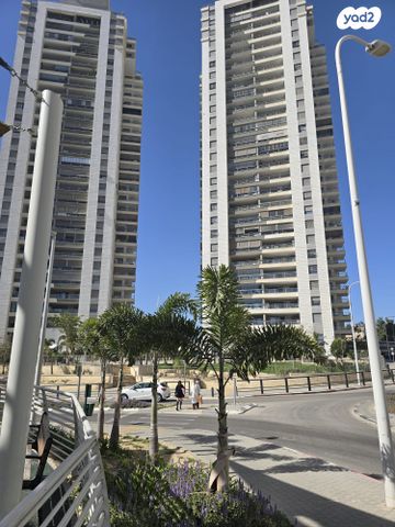 סנטרל פארק / האצטדיון