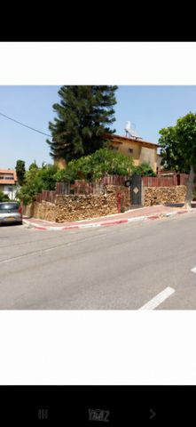 בית פרטי/ קוטג' למכירה בבית שמש (תיווך) — 2