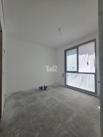 מרים החשמונאית 24