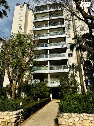 יהודה בורלא 