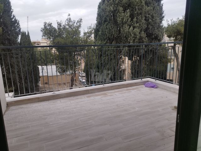 דירה למכירה בירושלים (תיווך) — 4