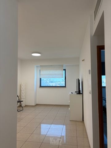 דירה להשכרה בירושלים (תיווך) — 3