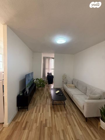 שדרות ירושלים 