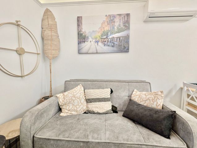 דירה להשכרה בירושלים (תיווך) — 2