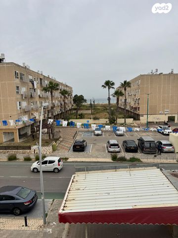 גיורא יוספטל 13