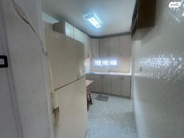 גיורא יוספטל 