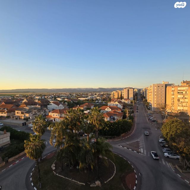 הרב קירשטיין 