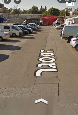 חנויות/ שטח מסחרי, שאר העיר, רמת השרון