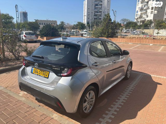 מודעת רכב טויוטה יאריס