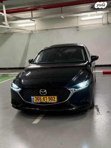 מודעת רכב מאזדה 3