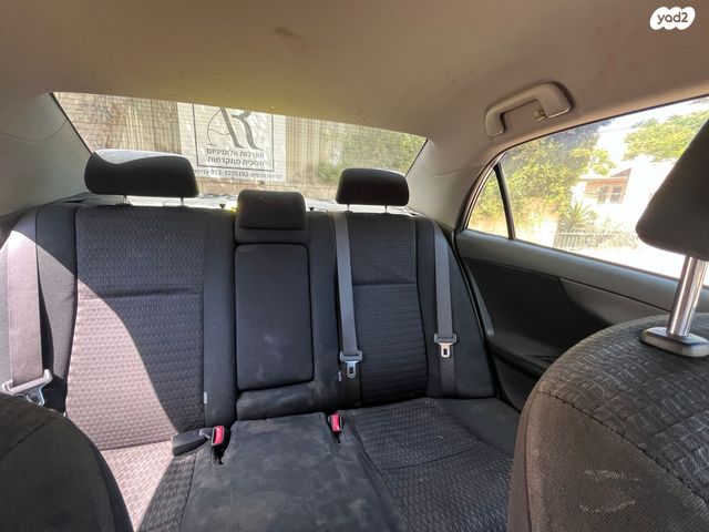 מודעת רכב טויוטה קורולה