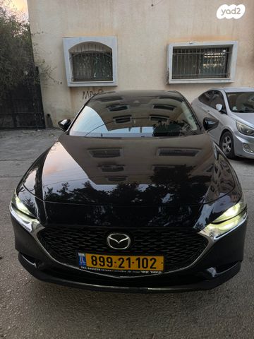 מודעת רכב מאזדה 3