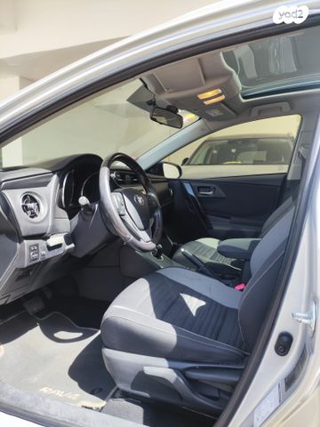 מודעת רכב טויוטה אוריס