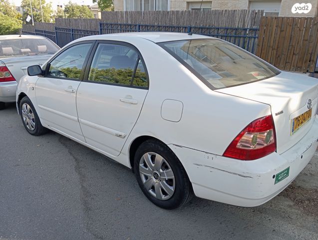 מודעת רכב טויוטה קורולה