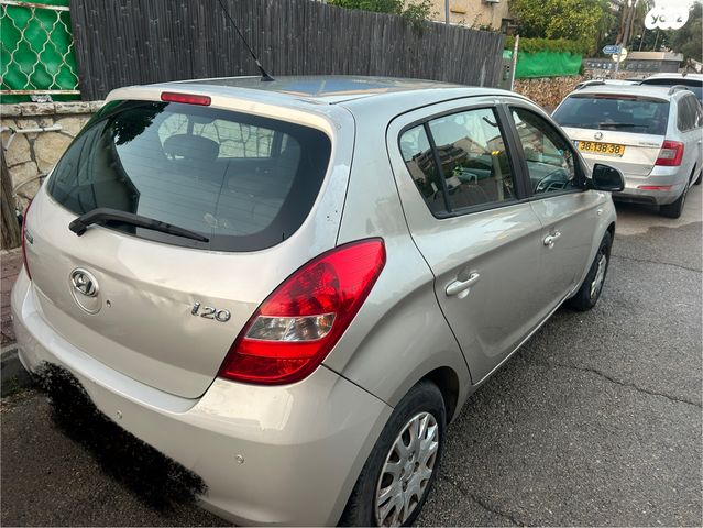 מודעת רכב יונדאי i20