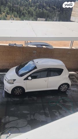 מודעת רכב טויוטה אייגו