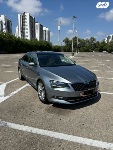 מודעת רכב סקודה סופרב