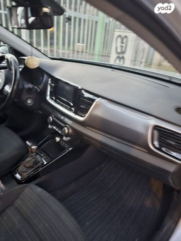 מודעת רכב קיה סטוניק