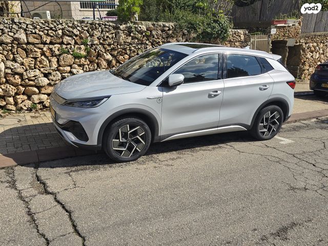 מודעת רכב בי.ווי.די אטו 3