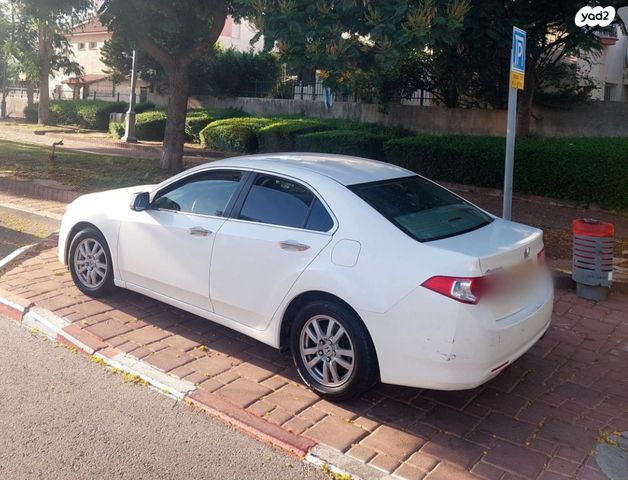 מודעת רכב הונדה אקורד