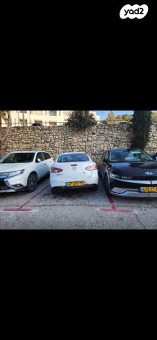 מודעת רכב מאזדה 2