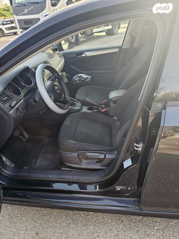 מודעת רכב פולקסווגן ג'טה 