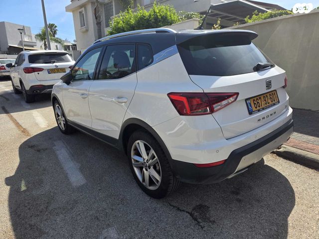 מודעת רכב סיאט ארונה