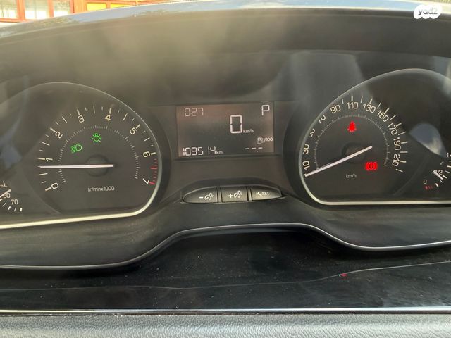 מודעת רכב פיג'ו 208