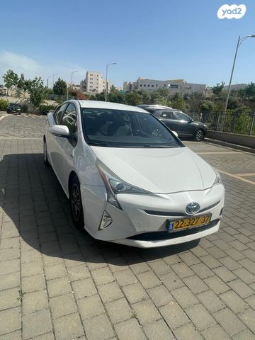 מודעת רכב טויוטה פריוס