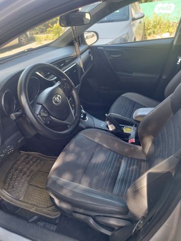 מודעת רכב טויוטה אוריס