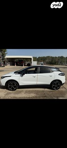 מודעת רכב ג׳ילי Geometry C