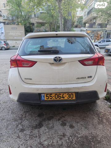 מודעת רכב טויוטה אוריס