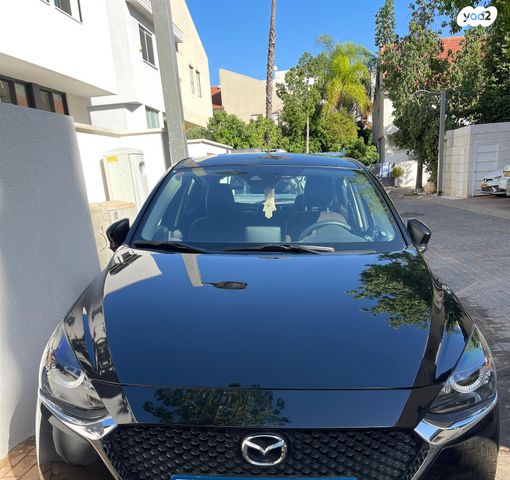 מודעת רכב מאזדה 2