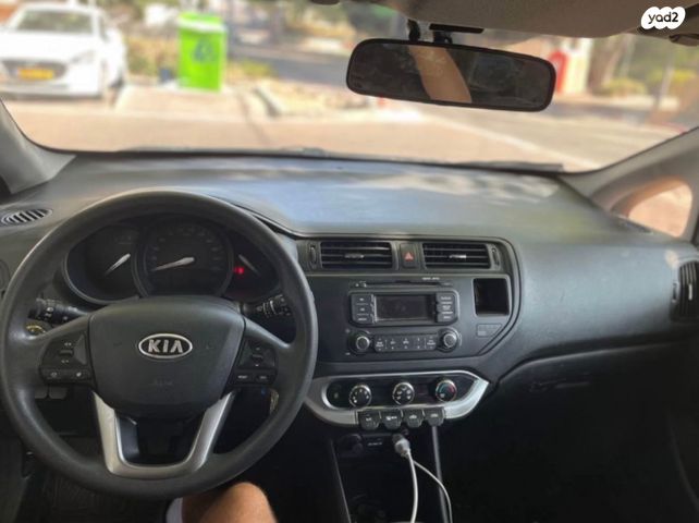 מודעת רכב קיה ריו
