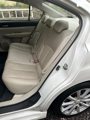 מודעת רכב סובארו B4/לגאסי