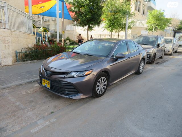 מודעת רכב טויוטה קאמרי