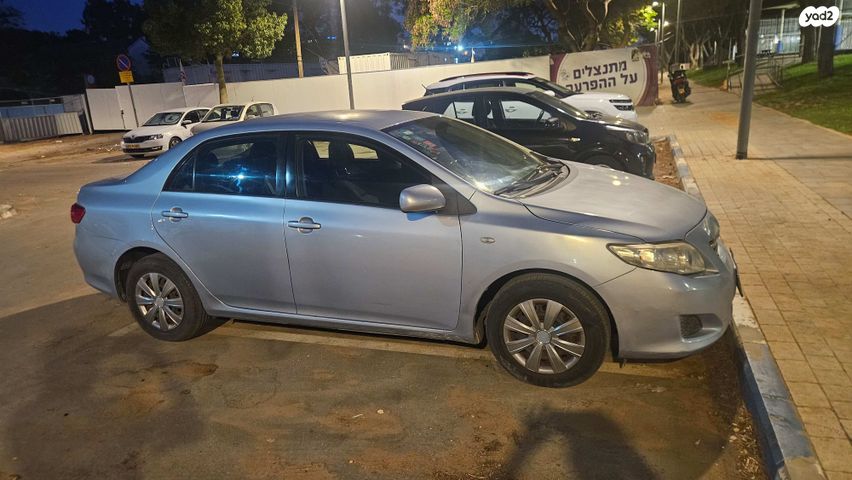 מודעת רכב טויוטה קורולה