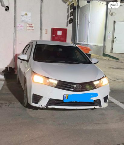 מודעת רכב טויוטה קורולה