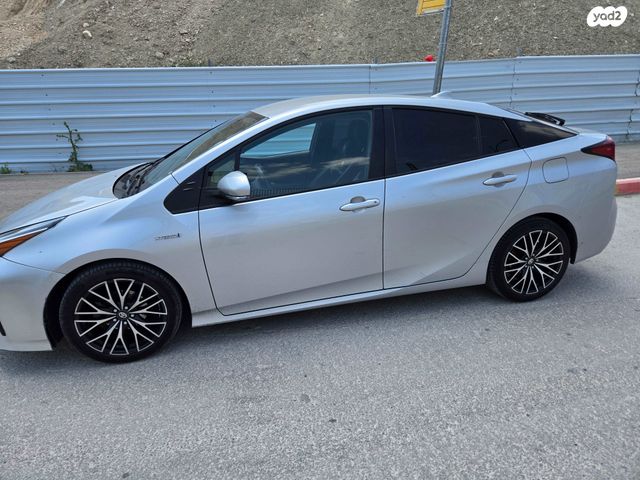 מודעת רכב טויוטה פריוס